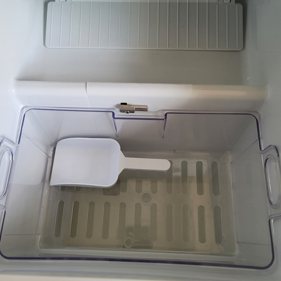 Programmable ICE Making Machine - Picture 4 of 7